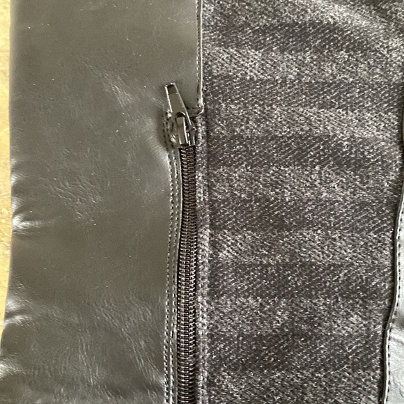 JustFab Black Riding Boots - Picture 6 of 9